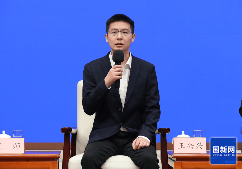 王兴兴、韩璧丞,将有新身份 王兴兴、韩璧丞,将有新身份