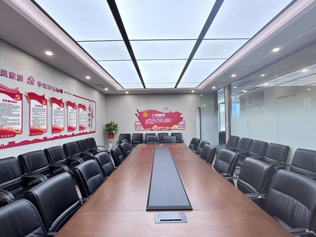 可靠的刑事律师分析，探讨胜诉率高的刑事律师咨询要点