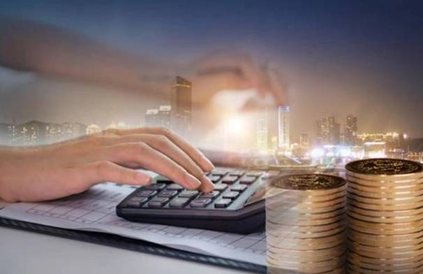 武汉维鼎信用：对公账户的钱可以转到私人账户吗？