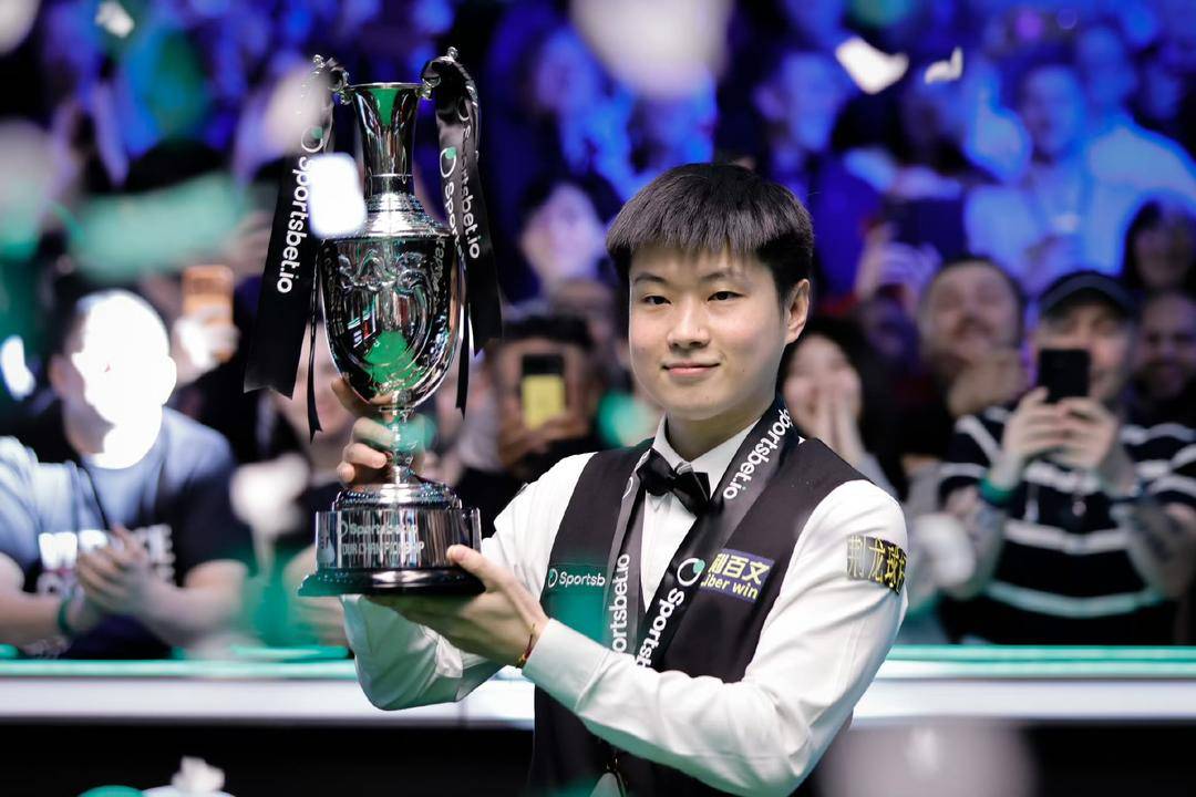 “天才少年”蜕变“大魔王” 赵心童刷新斯诺克历史